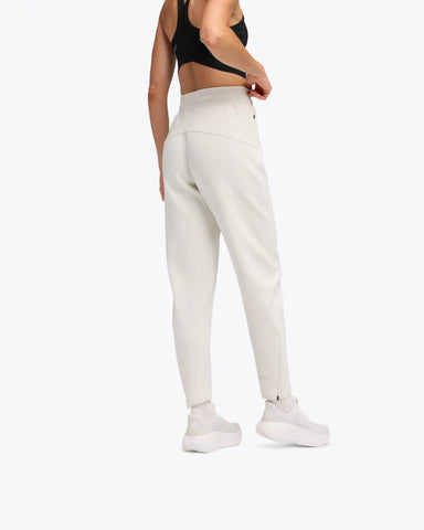 Essential Recovery Pant